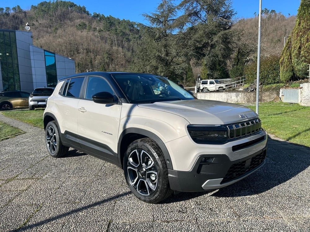 Jeep Avenger nuova a La Spezia