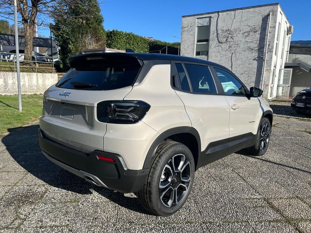 Jeep Avenger nuova a La Spezia (7)