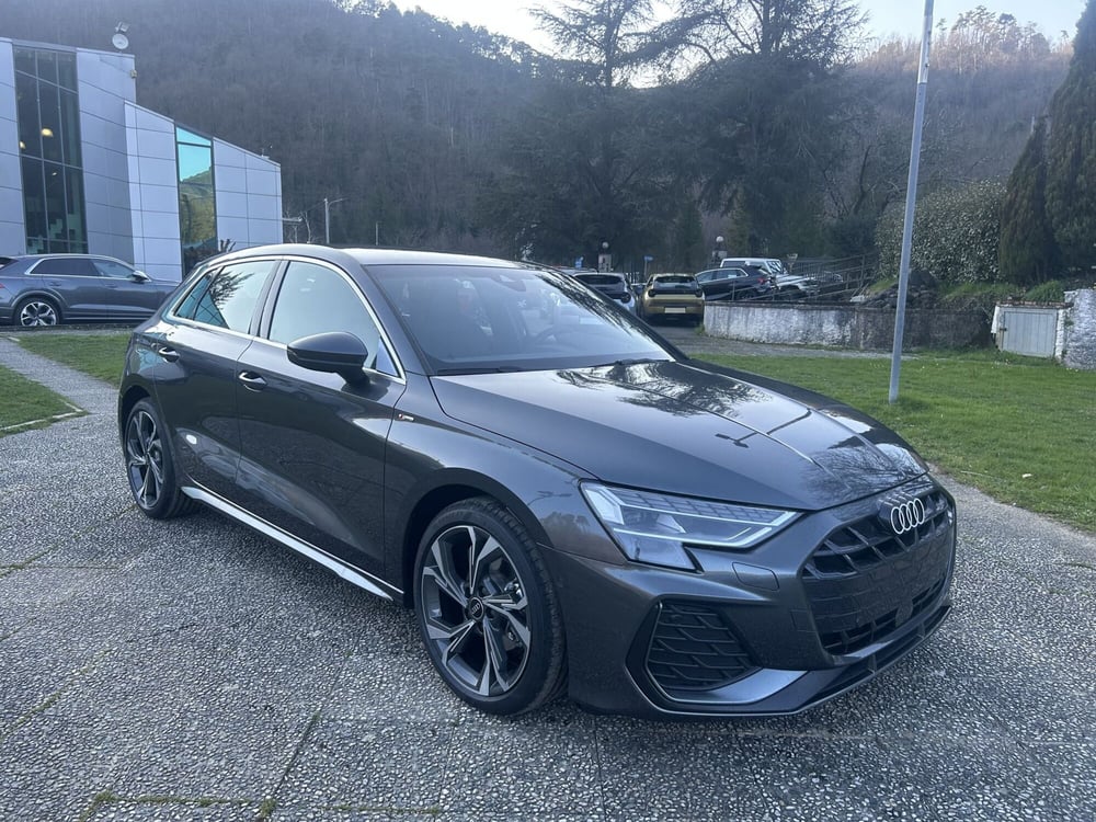 Audi A3 Sportback nuova a La Spezia