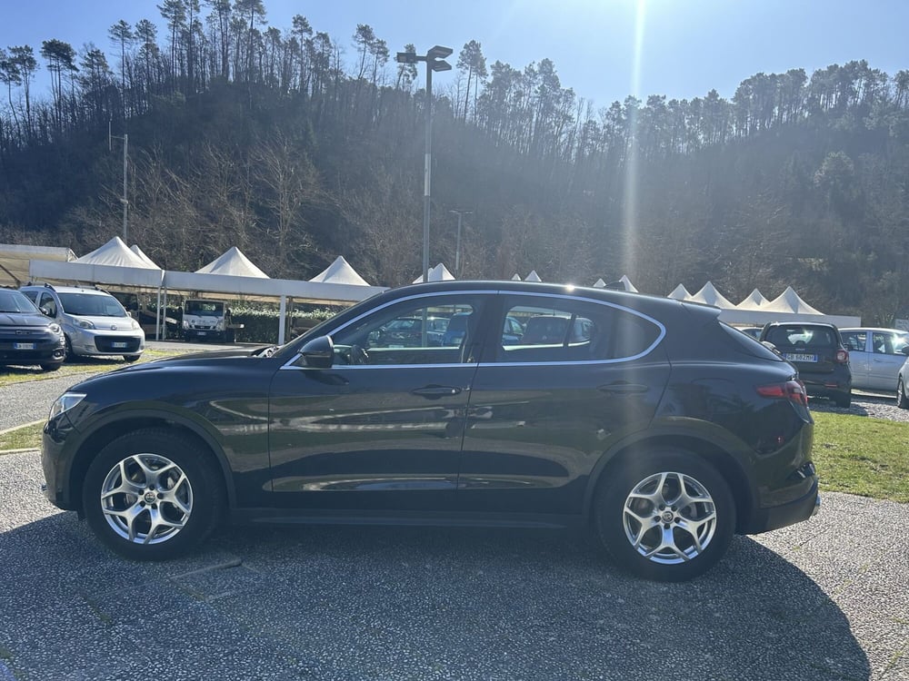 Alfa Romeo Stelvio usata a La Spezia (4)