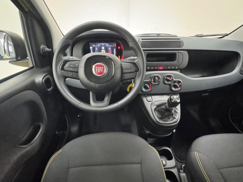 Fiat Panda Cross nuova a Como (12)