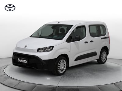 Toyota Proace City Verso City Verso 1.5D 100 CV S&amp;S Short D Lounge  nuova a Sesto Fiorentino