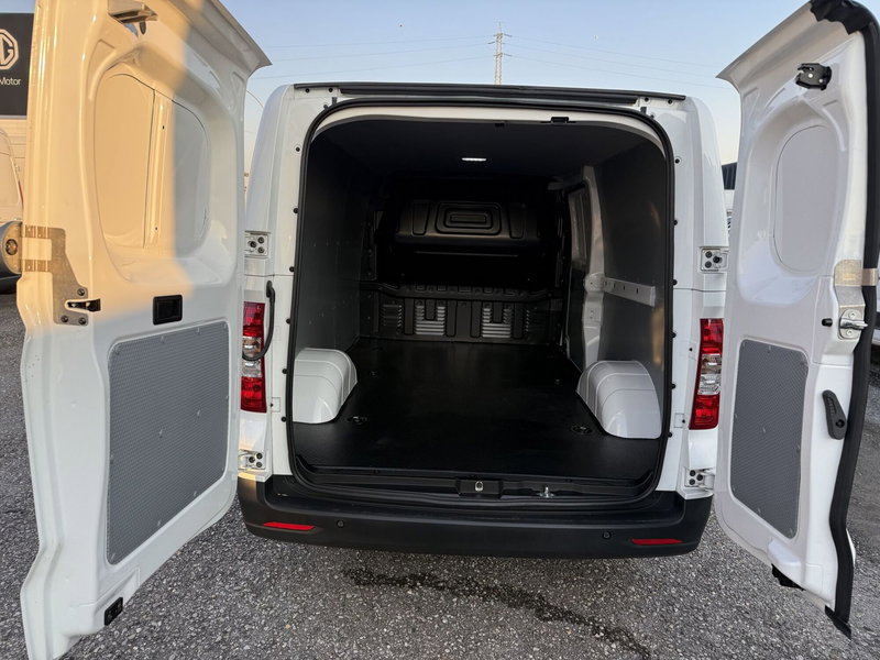 Maxus eDeliver3 nuova a Monza e Brianza (11)