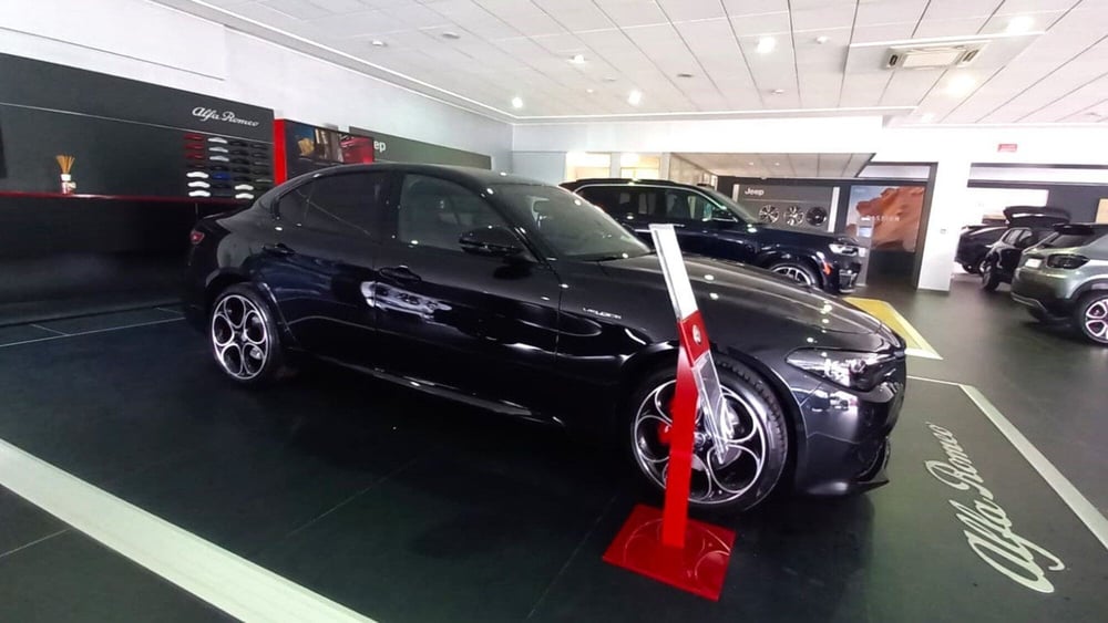 Alfa Romeo Giulia nuova a Benevento (10)