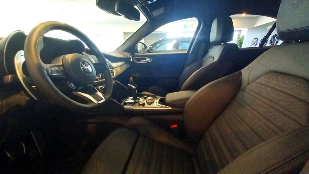 Alfa Romeo Giulia nuova a Benevento (14)