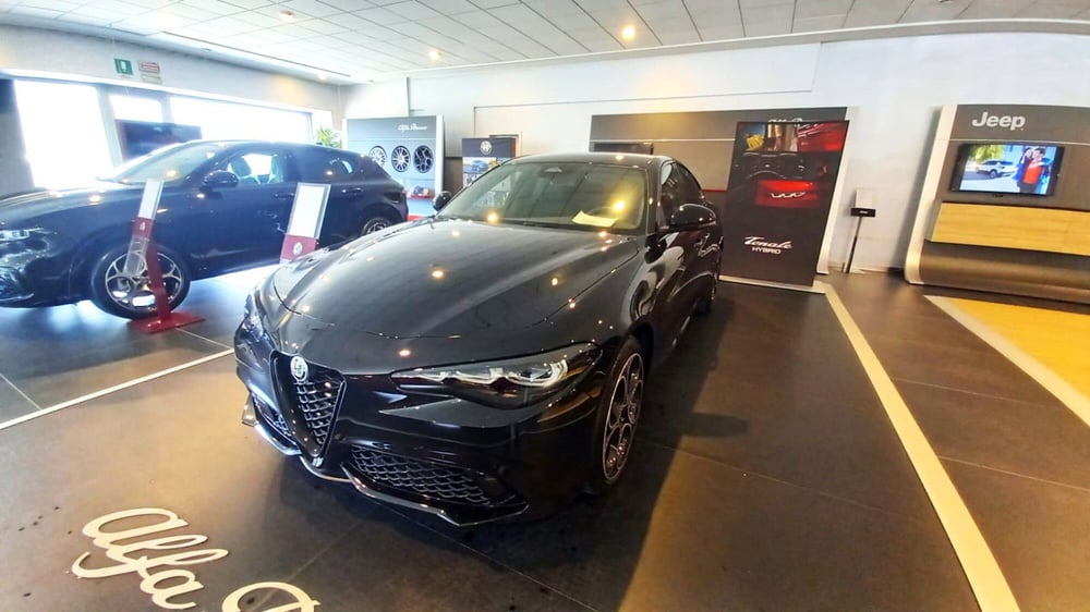 Alfa Romeo Giulia nuova a Benevento (3)