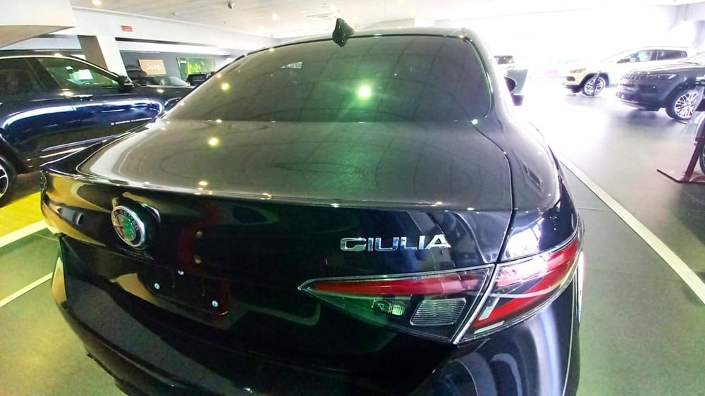 Alfa Romeo Giulia nuova a Benevento (7)