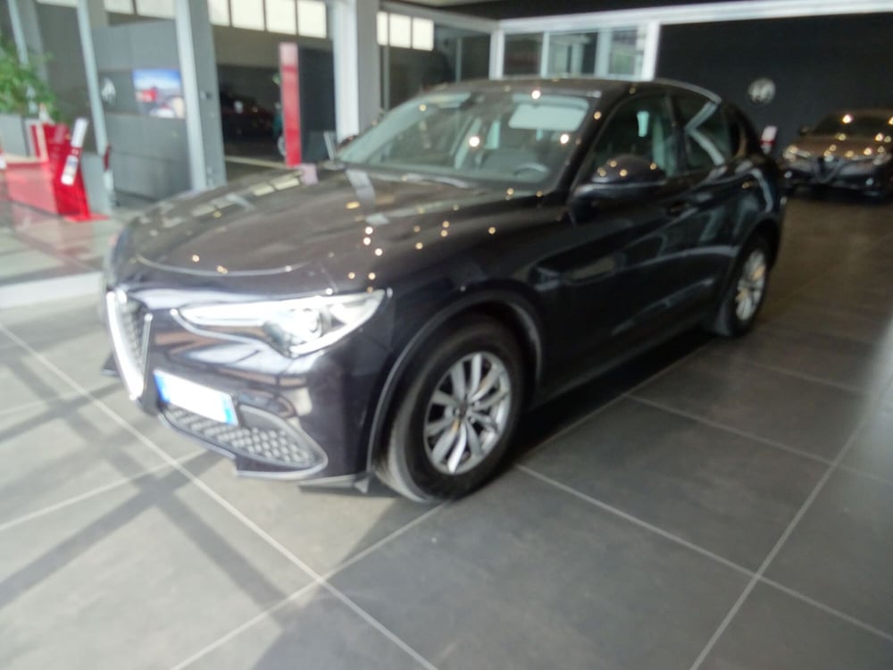 Alfa Romeo Stelvio usata a Lucca