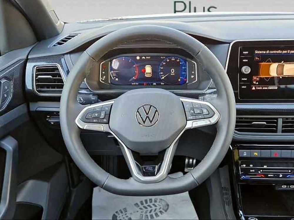 Volkswagen T-Cross nuova a Siena (8)