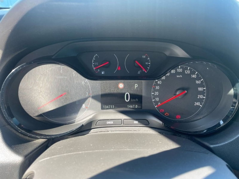 Opel Grandland X usata a Foggia (15)