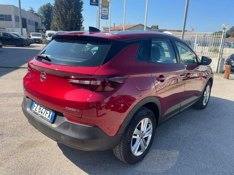 Opel Grandland X usata a Foggia (6)