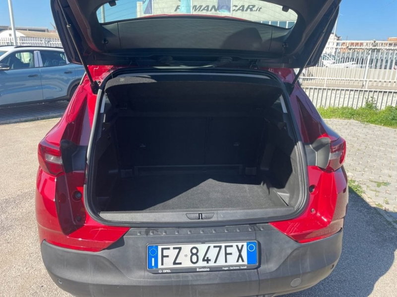 Opel Grandland X usata a Foggia (7)