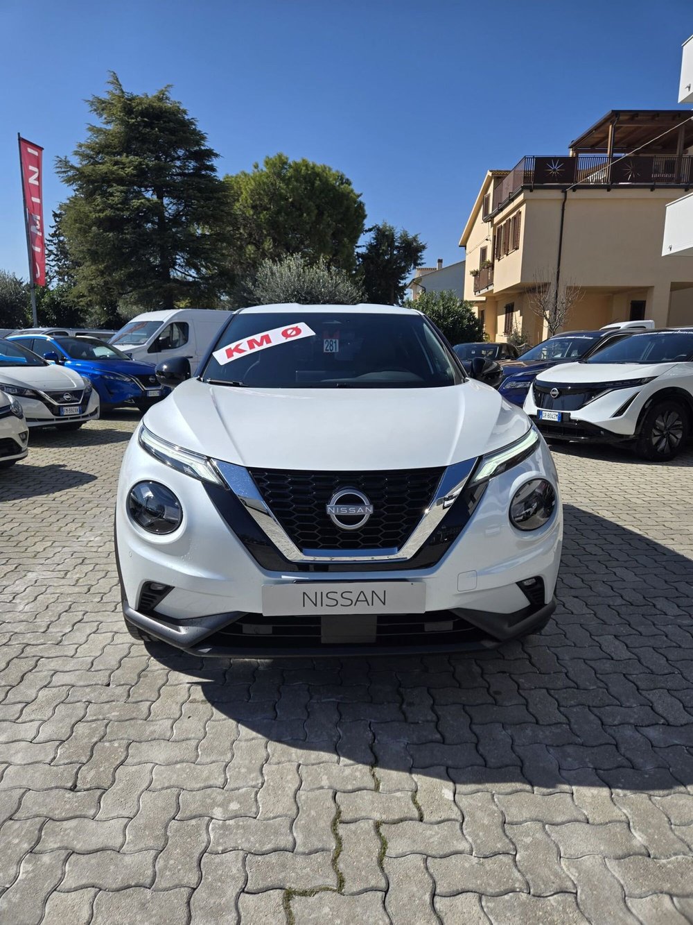 Nissan Juke nuova a Macerata (2)