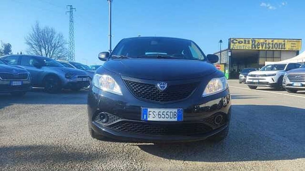 Lancia Ypsilon usata a Firenze (14)