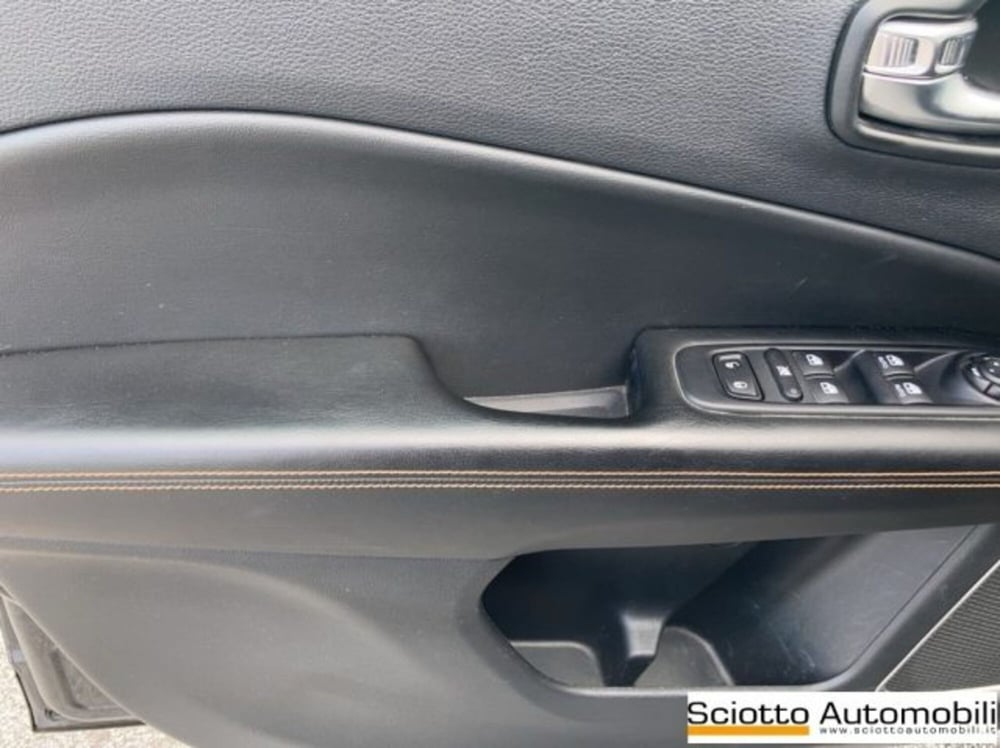 Jeep Compass usata a Messina (11)