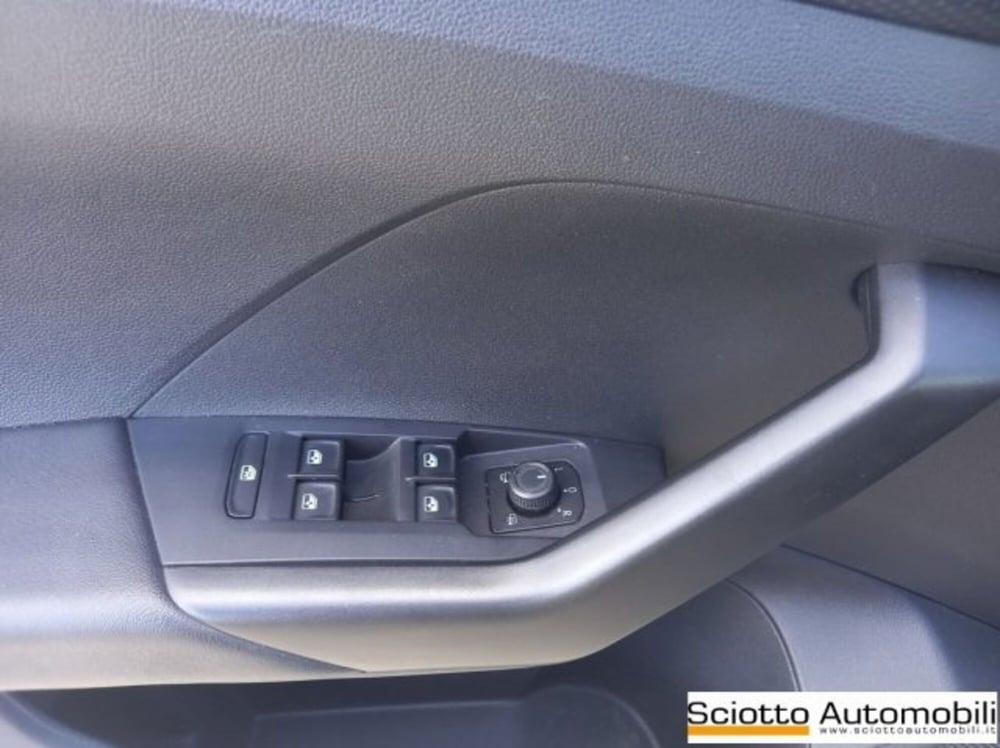 Volkswagen T-Cross usata a Messina (12)