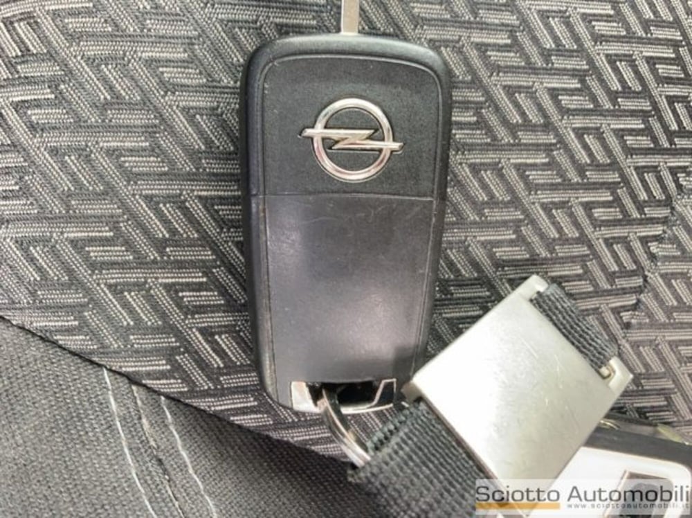 Opel Mokka usata a Messina (18)