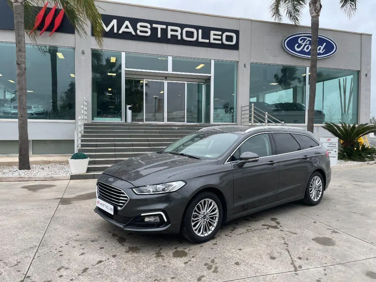 Ford Mondeo Station Wagon usata a Lecce (3)