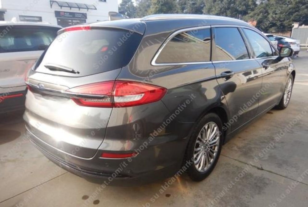 Ford Mondeo Station Wagon usata a Lecce (3)