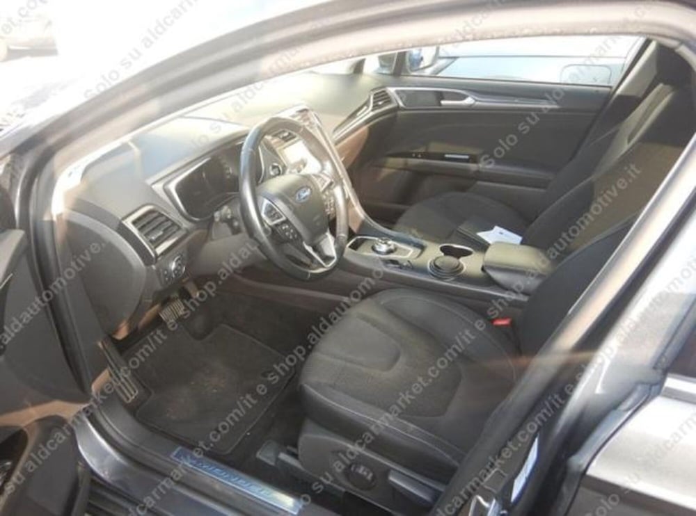 Ford Mondeo Station Wagon usata a Lecce (4)