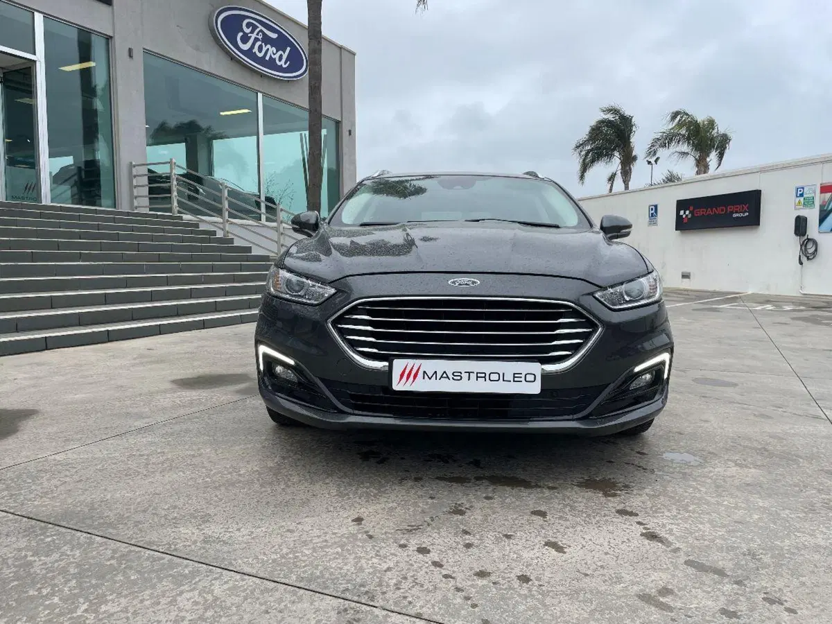 Ford Mondeo Station Wagon usata a Lecce (7)