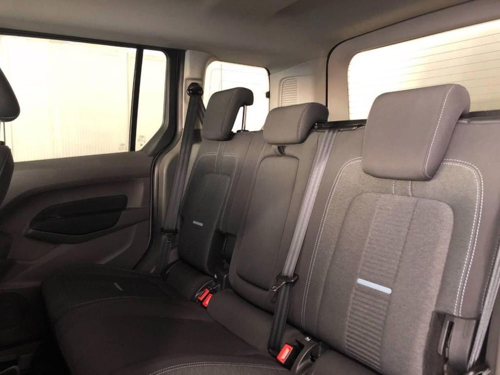 Ford Tourneo Connect usata a Torino (11)