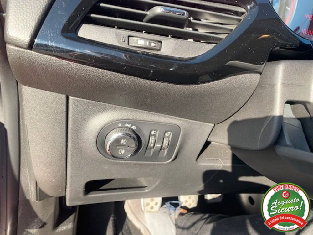 Opel Corsa usata a Lucca (13)