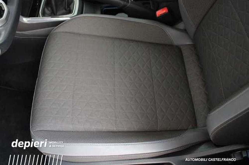 Volkswagen T-Cross usata a Treviso (10)