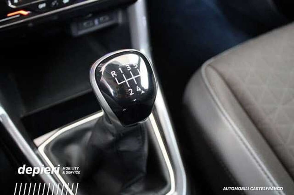 Volkswagen T-Cross usata a Treviso (9)