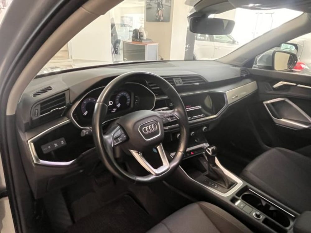 Audi Q3 Sportback usata a Oristano (10)