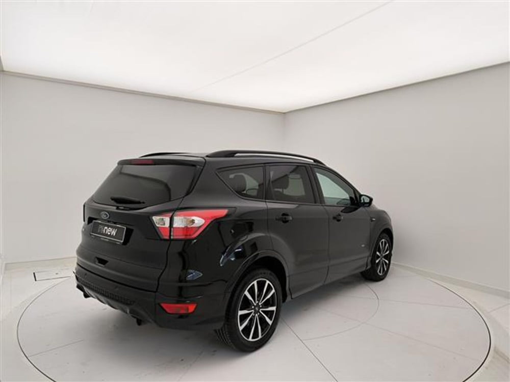 Ford Kuga usata a Milano (6)