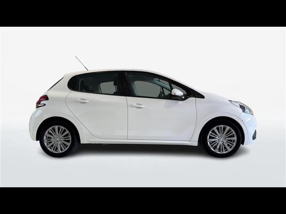 Peugeot 208 usata a Viterbo (3)