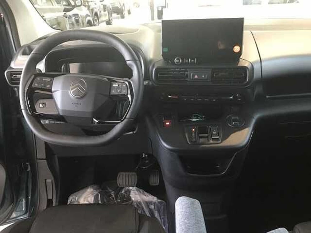 Citroen Berlingo nuova a Varese (10)