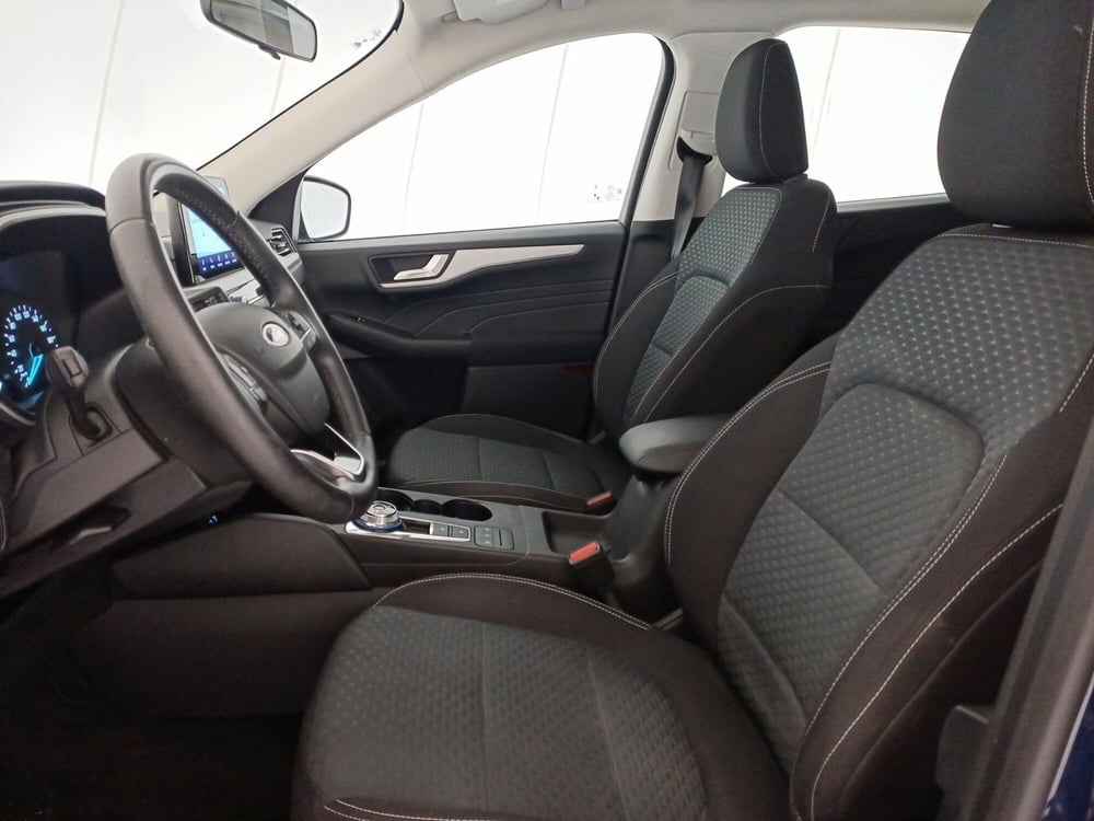 Ford Kuga usata a Bari (6)