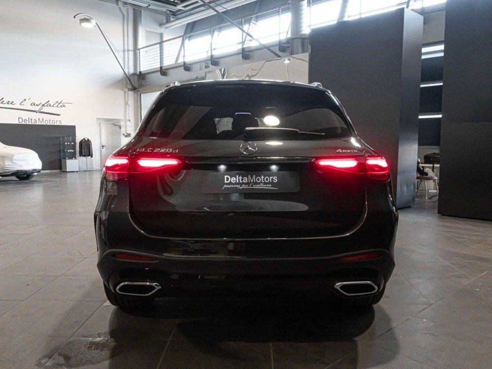 Mercedes-Benz GLC SUV nuova a Ancona (12)