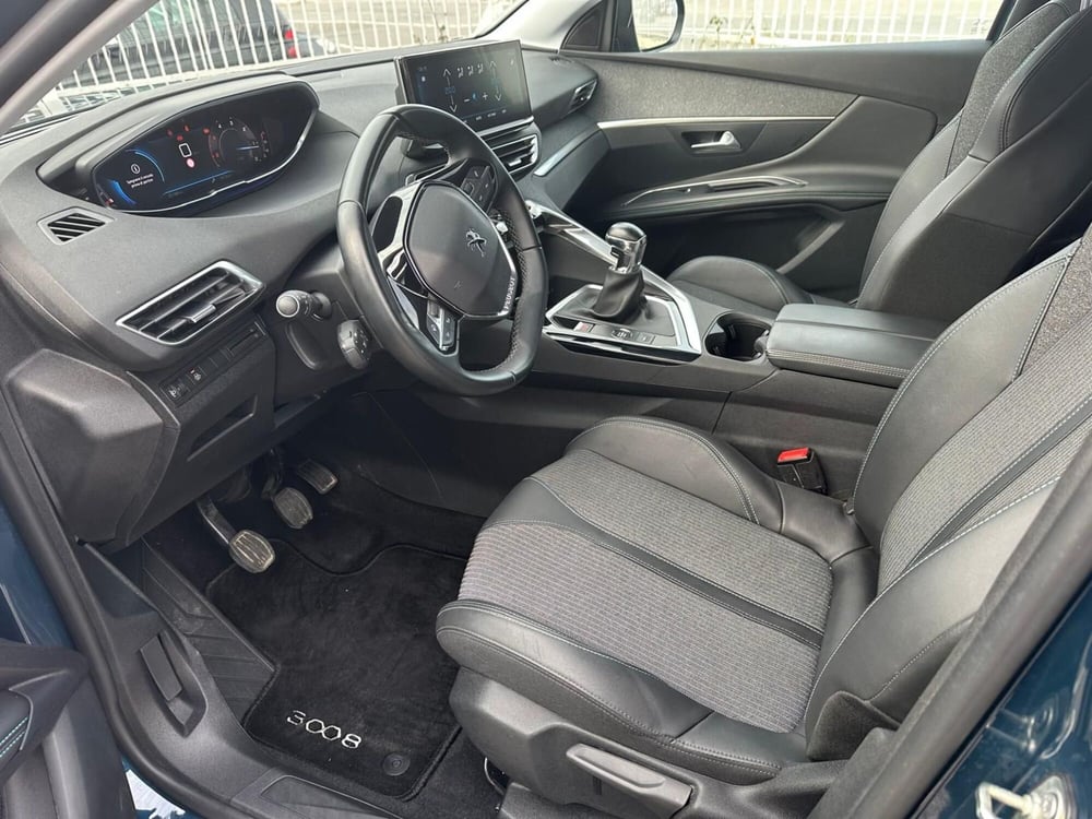 Peugeot 3008 usata a Napoli (13)