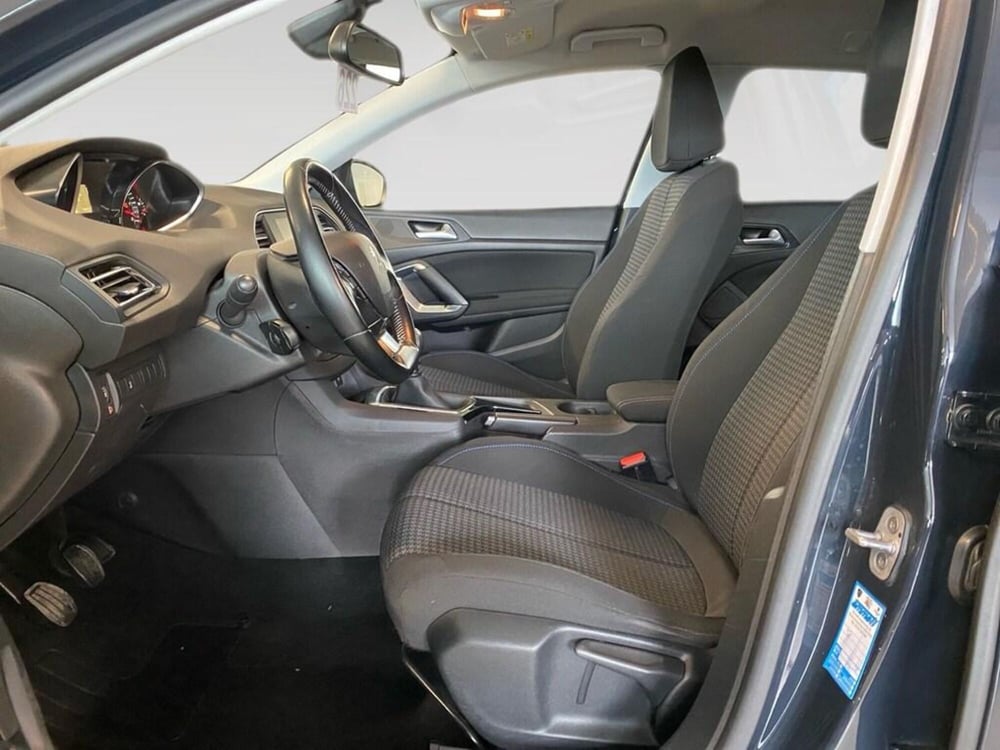 Peugeot 308 SW usata a Torino (7)