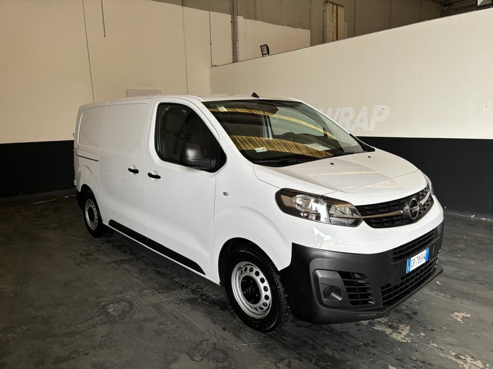 Opel Vivaro Furgone usata a Milano (3)