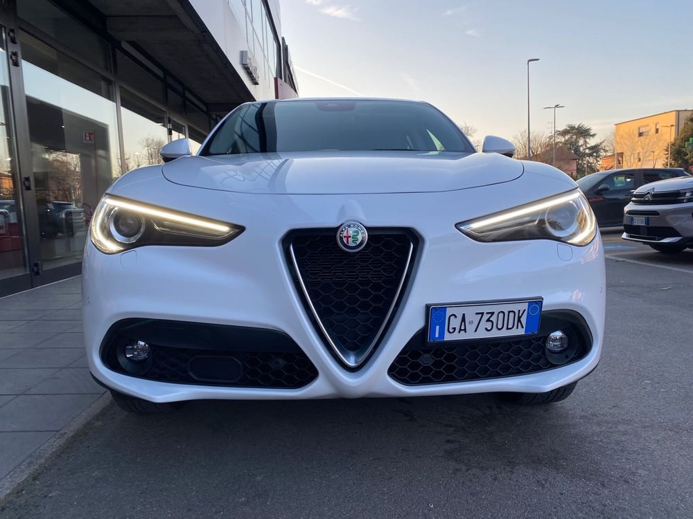 Alfa Romeo Stelvio usata a Reggio Emilia (10)