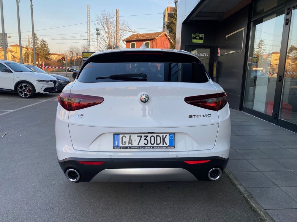 Alfa Romeo Stelvio usata a Reggio Emilia (6)