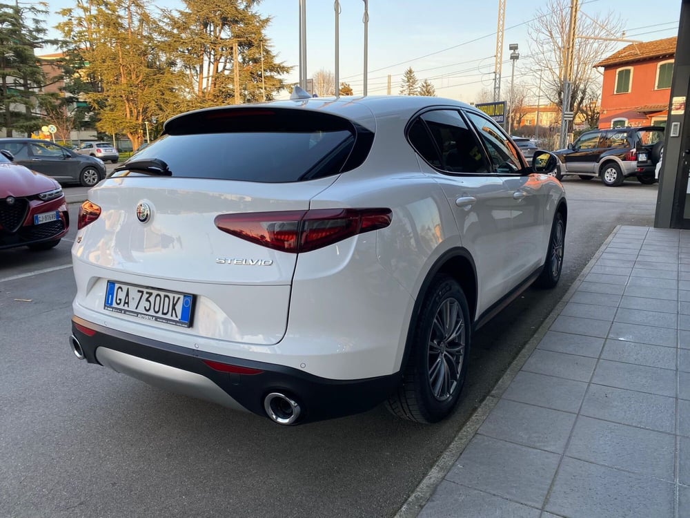 Alfa Romeo Stelvio usata a Reggio Emilia (7)