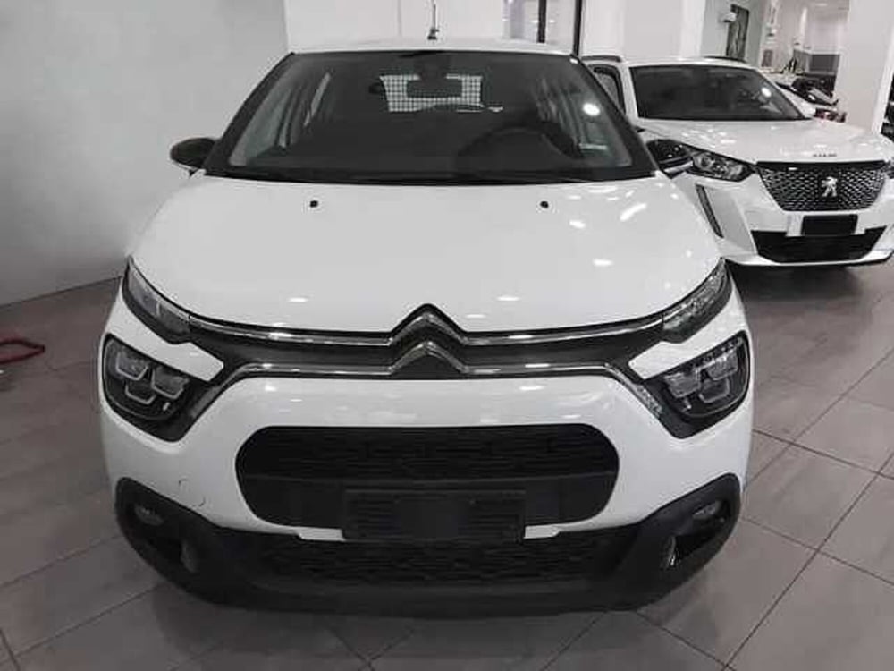 Citroen C3 nuova a Lecce (2)