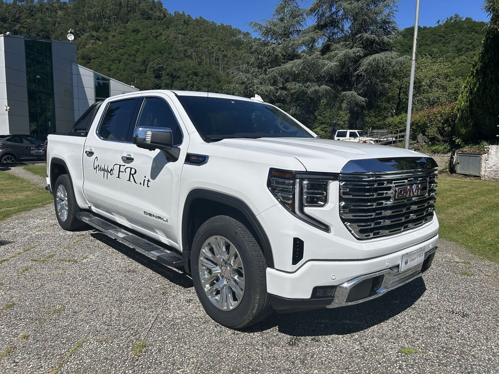 GMC Sierra usata a La Spezia