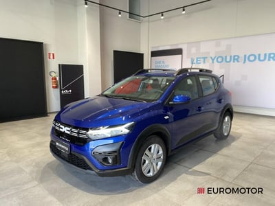 Dacia Sandero Stepway 1.0 TCe ECO-G Expression UP del 2024 usata a Modugno