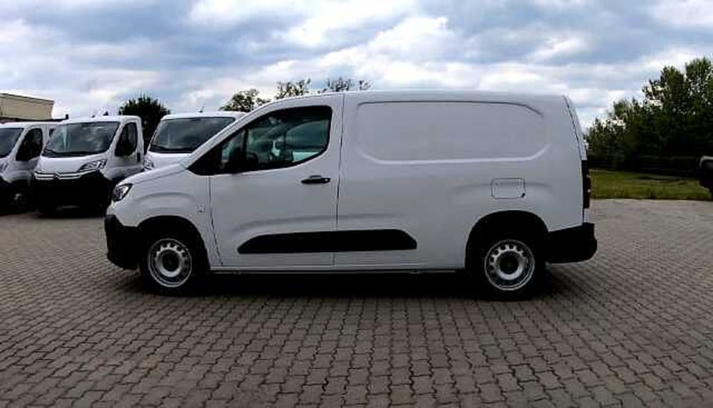 Citroen Berlingo Furgone nuova a Lecce (4)