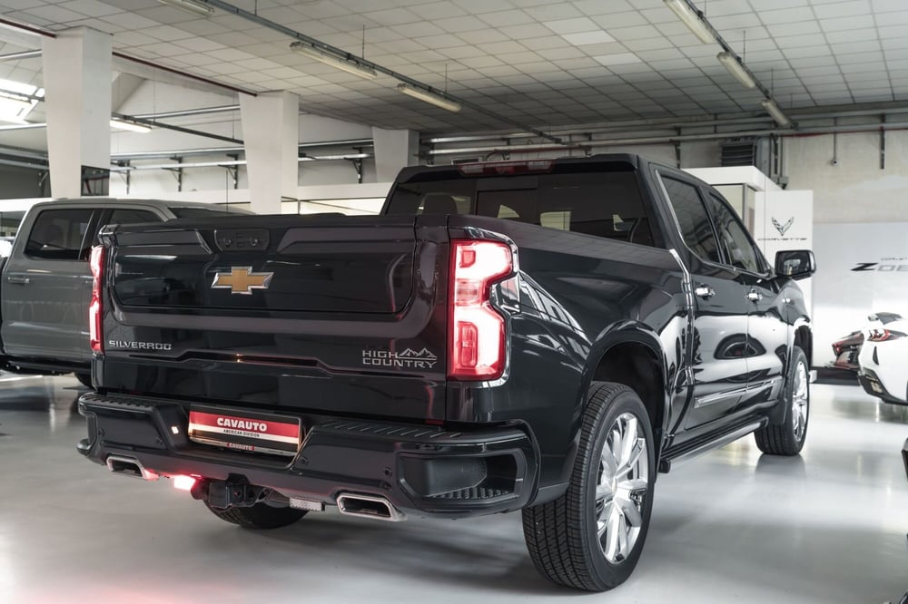 Chevrolet Silverado nuova a Monza e Brianza (2)