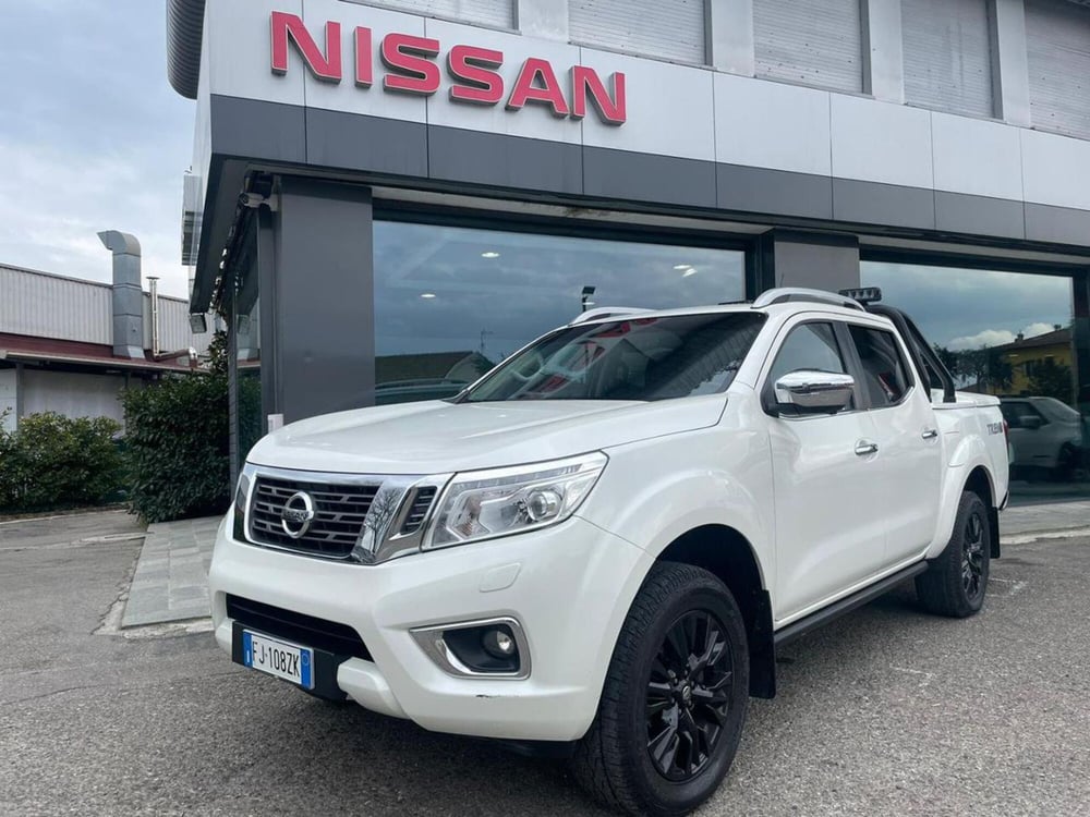 Nissan Navara usata a Modena (3)