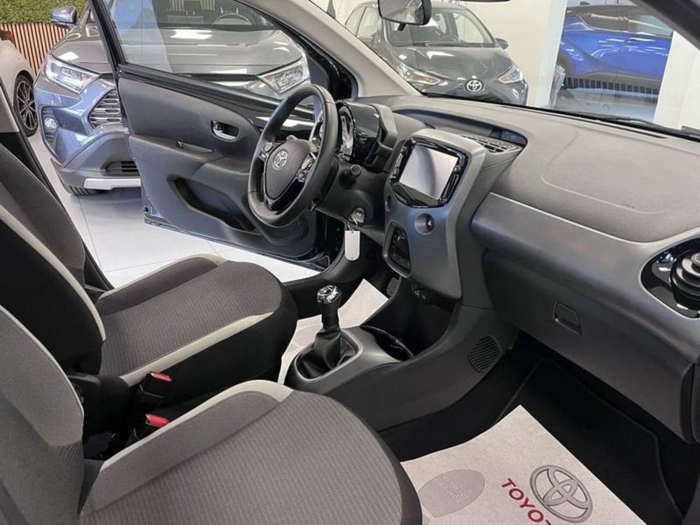 Toyota Aygo usata a Prato (9)