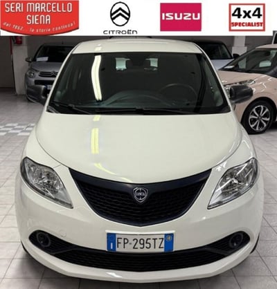 Lancia Ypsilon 1.2 69 CV 5 porte Elefantino Blu  nuova a Siena