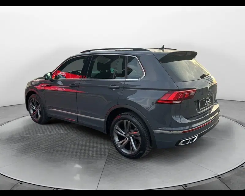 Volkswagen Tiguan usata a Caserta (7)
